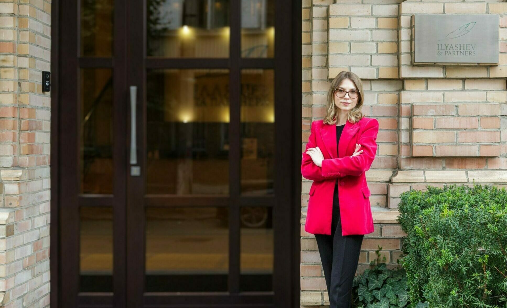 Боровець Аліна Миколаївна - background image