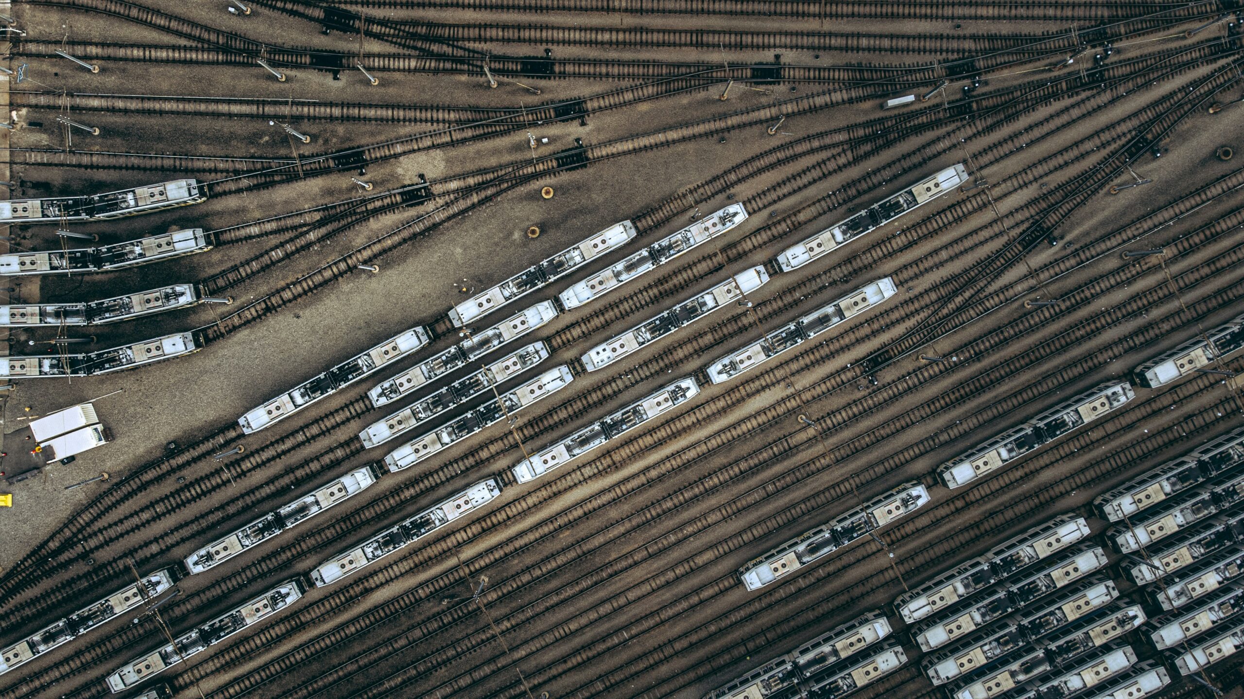 «Ильяшев и Партнёры» защитили бывшего сотрудника АО «Укрзализныця» в Верховном Суде в споре о взыскании имущественного ущерба - background image